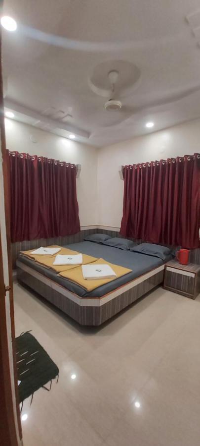Sai Raghunandan Guest House Shirdi Exterior foto